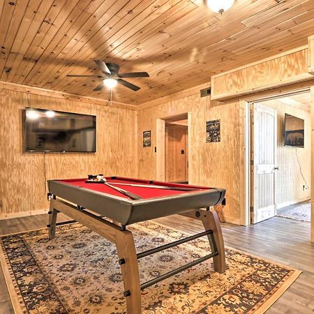 Gatlinburg Cabin With Loft And Game Room 1 Mi To Town Extérieur photo