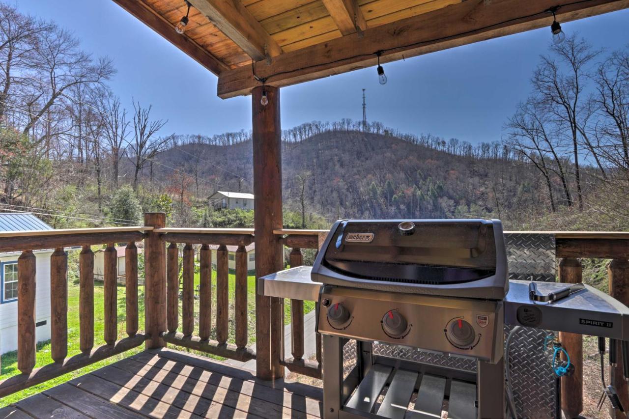 Gatlinburg Cabin With Loft And Game Room 1 Mi To Town Extérieur photo