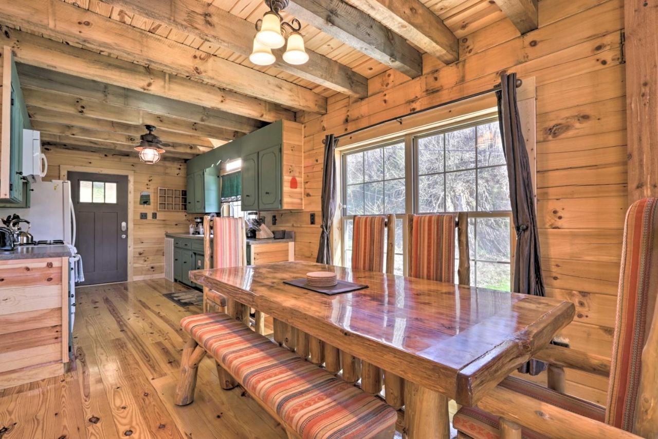 Gatlinburg Cabin With Loft And Game Room 1 Mi To Town Extérieur photo